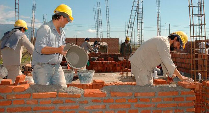 Empleo en Construcción: +105 Puestos de Trabajo en Diferentes Areas